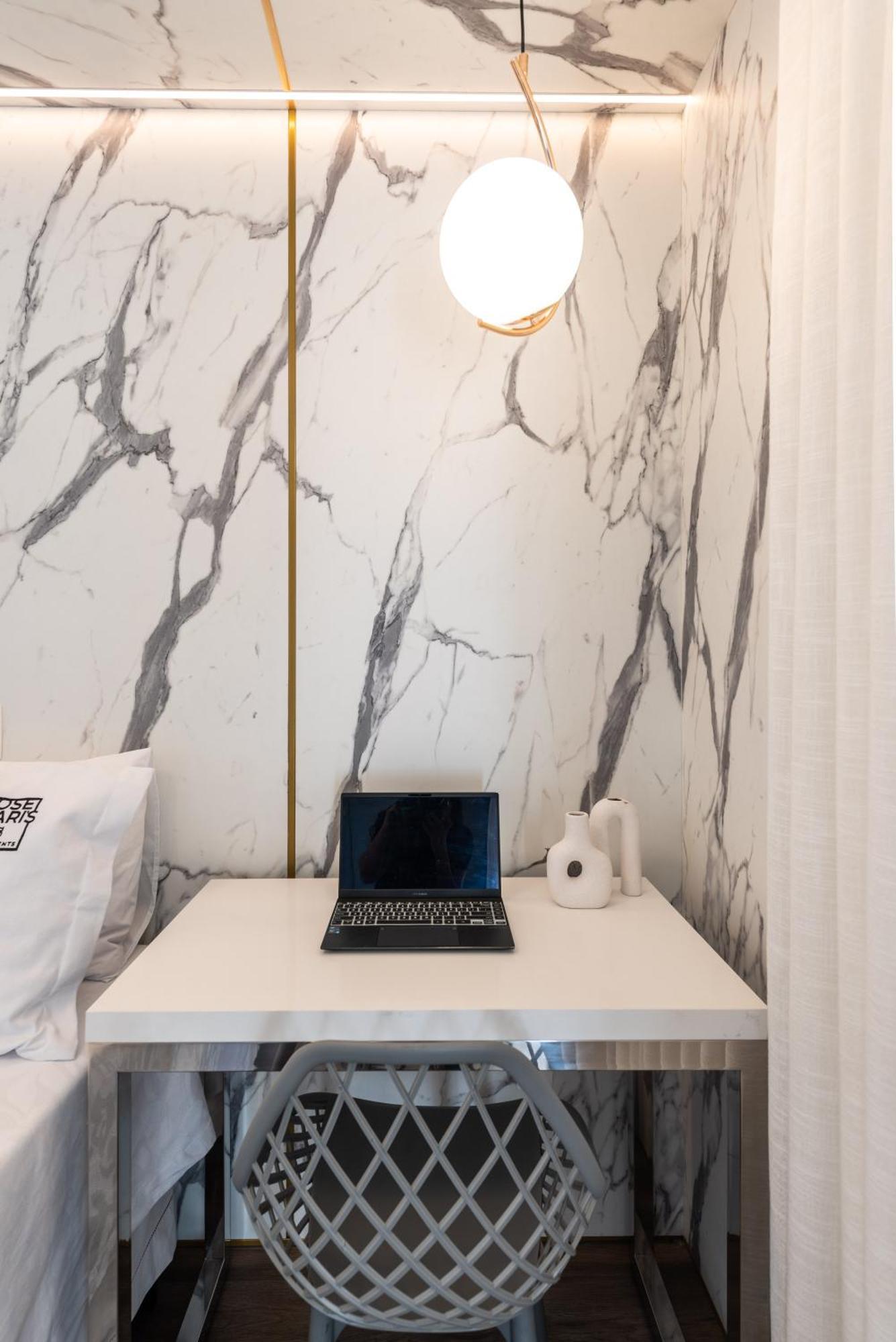 Rosemari's 4 Luxuosos Apartamento